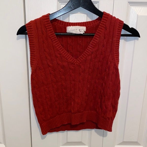 Workhall Red Sweater Vest - Picture 1 of 3